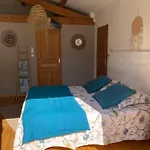 La Haute, Et Jardin Exterieur A לינה וארוחת בוקר