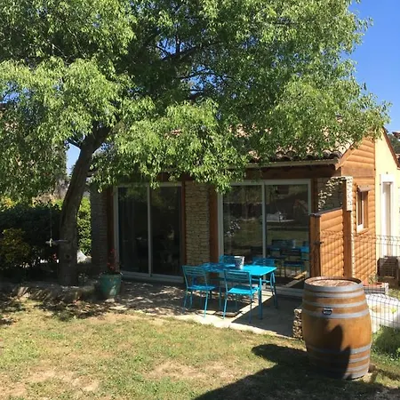 La Chambre Haute, Son Spa Et Son Jardin A Nimes B&B 4*