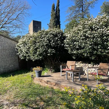 La Haute Et Son * Nimes