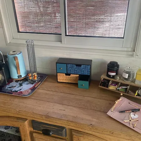 B&B La Chambre Haute, Son Spa Et Son Jardin A Nimes