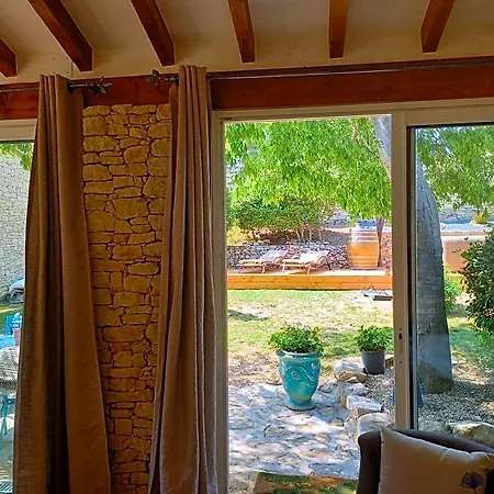 La Haute, Et Jardin Exterieur A 4* Ним