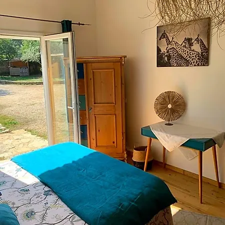 Couette-café La Haute, Sa Kitchenette, Son Et Son Jardin à 4*